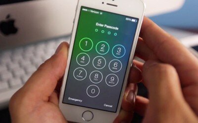 Security Vulnerability in iOS 7 Allows Bypassing the Lock Screen Password in 5 Seconds iOS 7 bug 1 400x250 Security Vulnerability in iOS 7 Allows Bypassing the Lock Screen Password in 5 Seconds